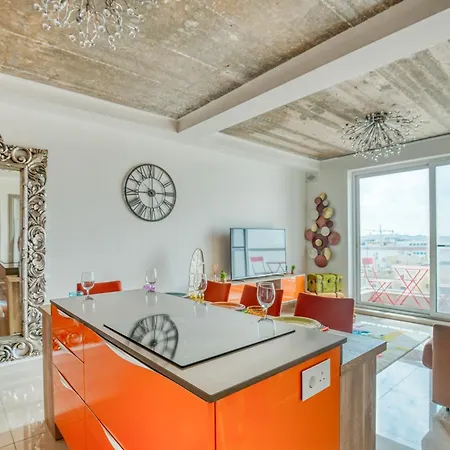 Apartment Luxury In *
