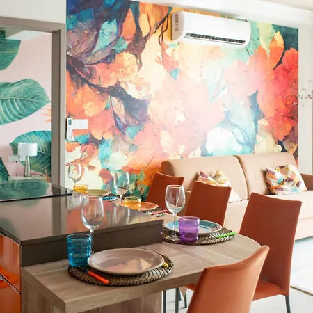 Luxury In Apartment *