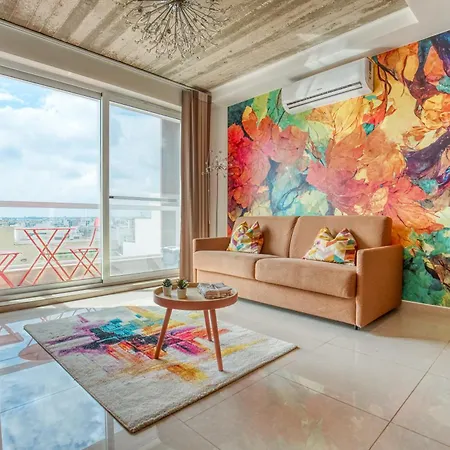 Luxury In Apartment *